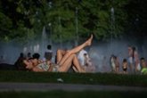 Foto: El calor pondrá este jueves en aviso a once CCAA, con Andalucía, Castilla-La Mancha y Extremadura en nivel naranja