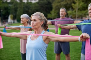 Archivo - Especialista señala que una dieta equilibrada sin productos deportivos específicos es suficiente para el ejercicio suave