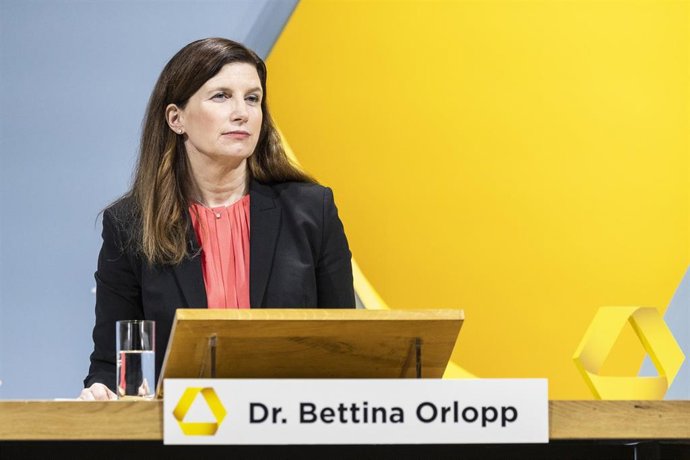 Archivo - Bettina Orlopp, consejera delegada de Commerzbank.