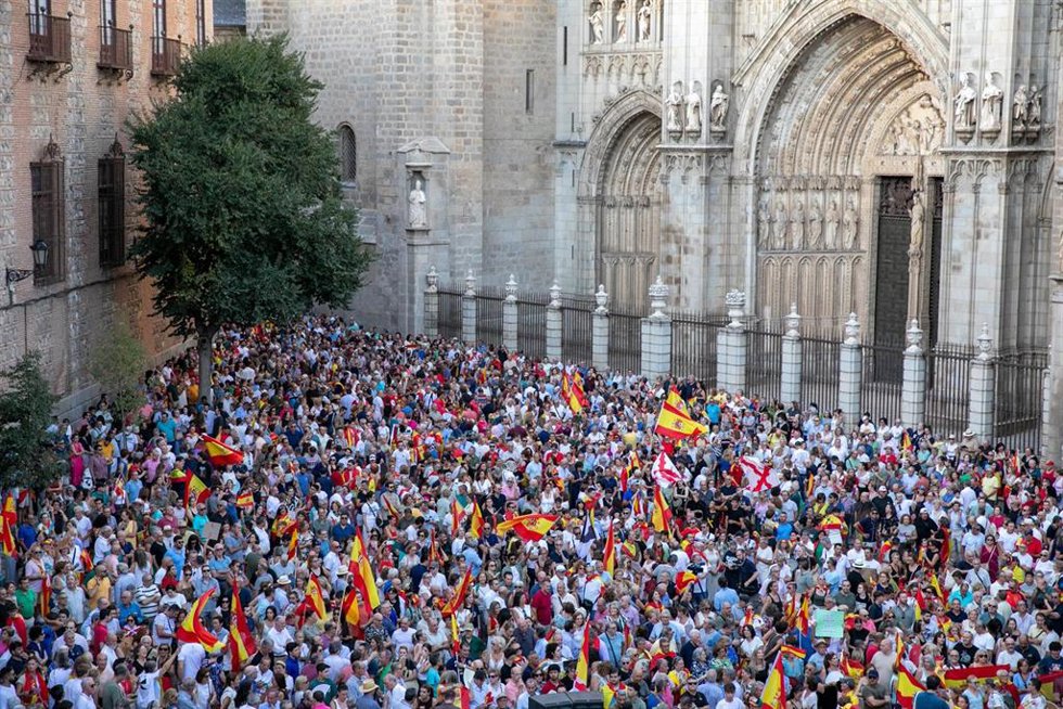 Concentración en Toledo en apoyo a Ceuta