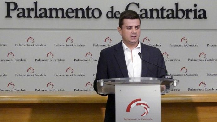 Archivo - El diputado autonómico y portavoz de Salud del PP, Miguel Ángel Vargas