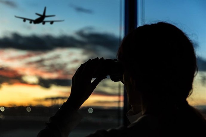 Controlador en una torre de control de Enaire