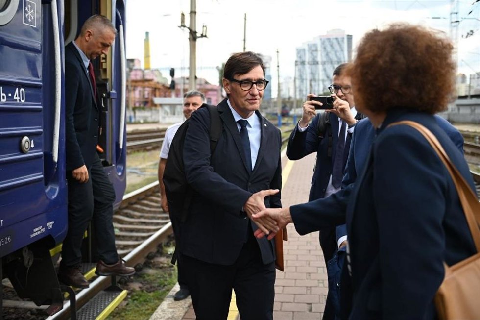 El presidente de la Generalitat, Salvador Illa, a su llegada a Kíev