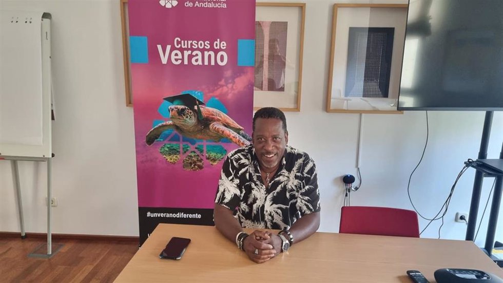 El contrabajista cubano Mariano Pollet.