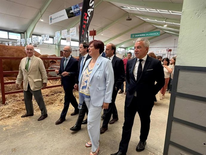 Un total de 32.893 agricultores de CyL recibirá del Ministerio 117 millones para la compra de fertilizantes.