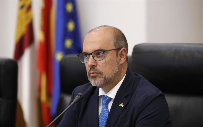 El presidente de las Cortes de Castilla-La Mancha, Pablo Bellido