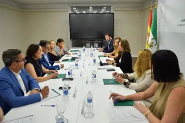 La delegada del Gobierno de Andalucía en Málaga, Patricia Navarro, en la primera reunión de coordinación de los delegados territoriales de la provincia.