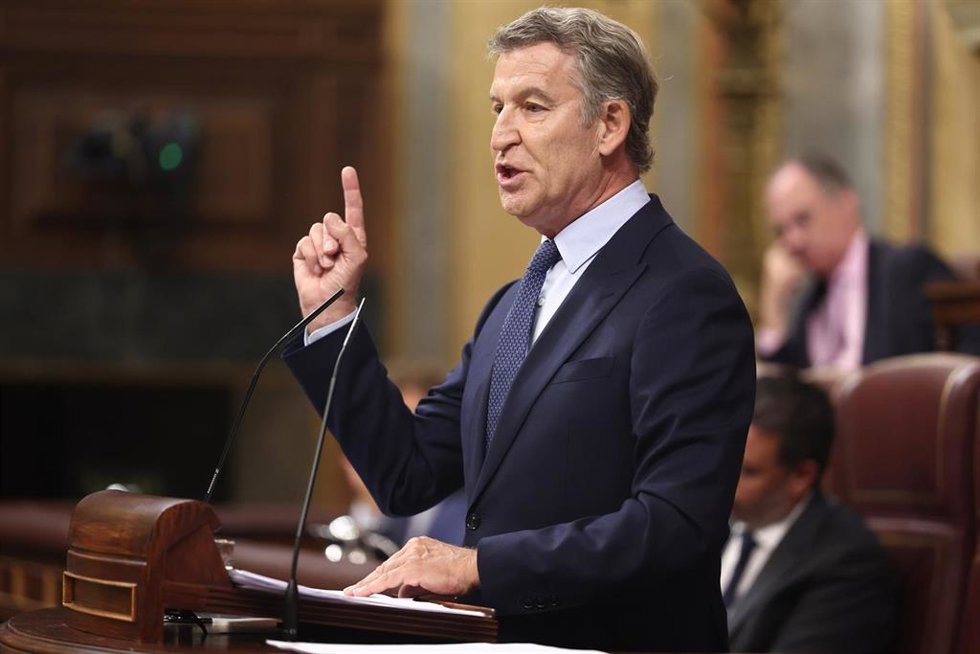 El presidente del Partido Popular, Alberto Núñez Feijóo, interviene durante una sesión plenaria en el Congreso de los Diputados, a 3 de septiembre de 2026, en Madrid (España).