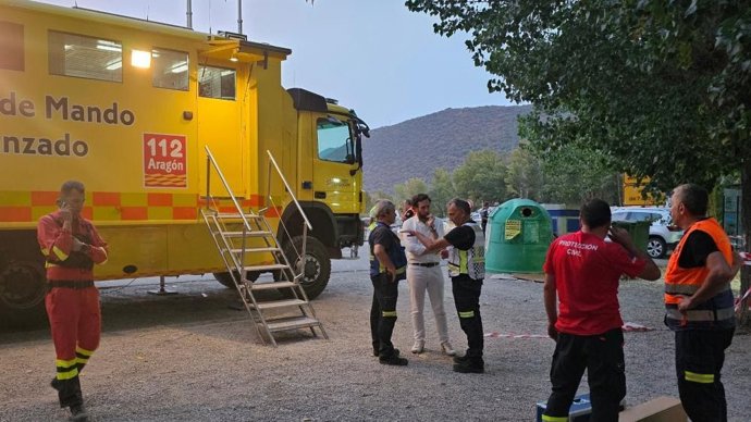 El presidente de la Diputación Provincial de Huesca (DPH), en una visita al Puesto de Mando Avanzado del incendio de Riglos.