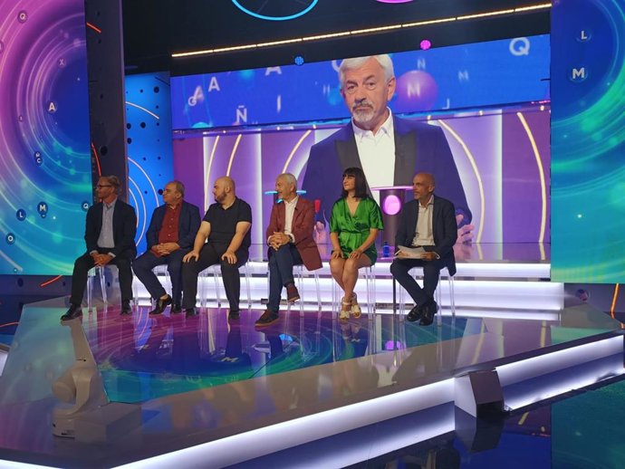 AMP- 'Rueda la letra' llega a Telecinco el lunes de 19.00 a 20.00 horas con Carlos Sobera y 'La Rueda' como prueba final