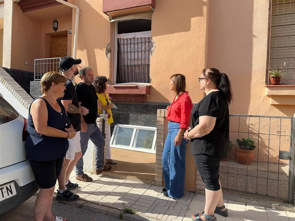 El PSOE de Granada urge a la Junta que atienda las necesidades de tres familias vulnerables de Alicún de Ortega “con daños en sus casas por una tormenta hace cuatro meses”