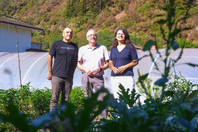 Diputación de Gipuzkoa y Ayuntamiento de Ataun impulsan la nueva huerta ecológica urbana del municipio