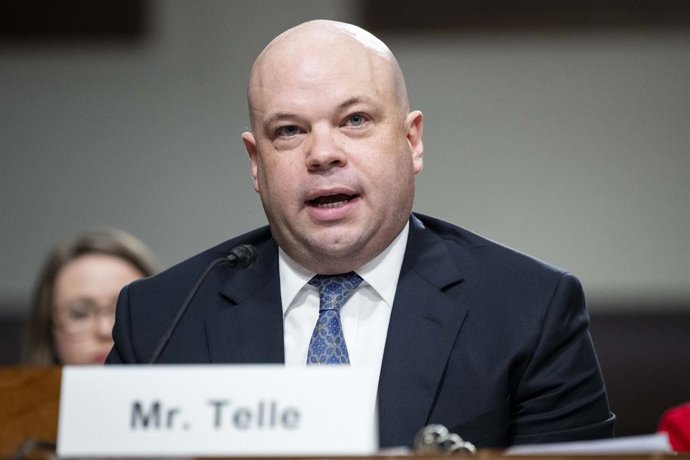 Archivo - May 13, 2025, Washington, District Of Columbia, USA: ADAM TELLE, nominee to be an Assistant Secretary of the Army, speaking at a hearing of the Senate Armed Services committee at the U.S. Capitol in Washington, D.C.