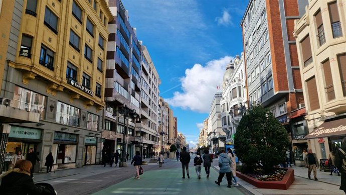 Archivo - El Ayuntamiento de León pondrá en marcha una nueva campaña de Bonos Consumo de la mano de la Cámara de Comercio.