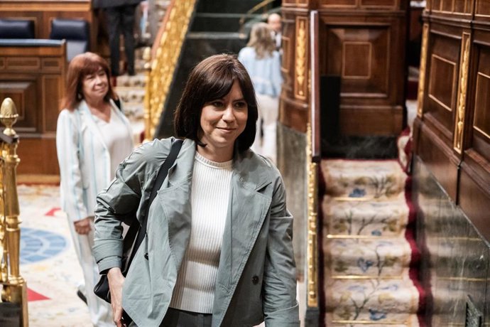 Archivo - La ministra de Ciencia e Innovación, Diana Morant, durante una sesión plenaria en el Congreso, a 29 de abril de 2026, en Madrid (España). La sesión de control se centra en la política económica, la gestión de fondos europeos y la situación terri