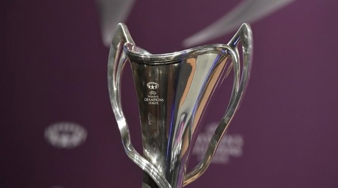 Archivo - Arquivo - Troféu da Liga dos Campeões Feminina da UEFA