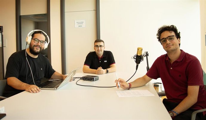 Pódcast 'Entre Clases'.