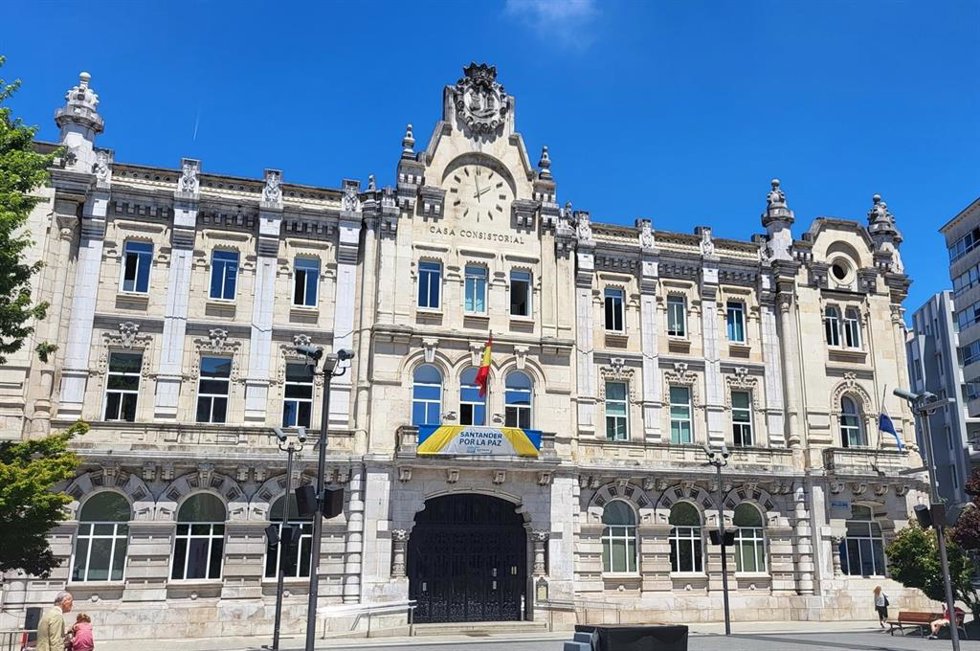 Fachada del Ayuntamiento de Santander