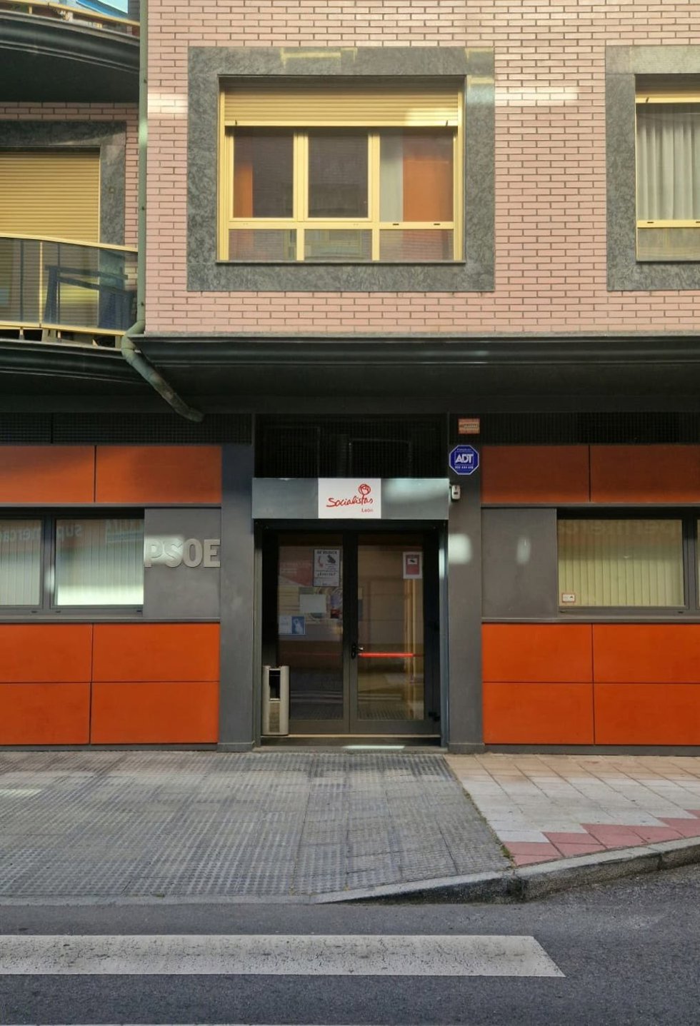 Sede del PSOE en la capital leonesa.