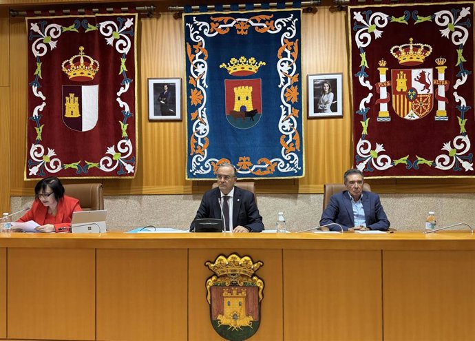 Pleno en el Ayuntamiento de Talavera
