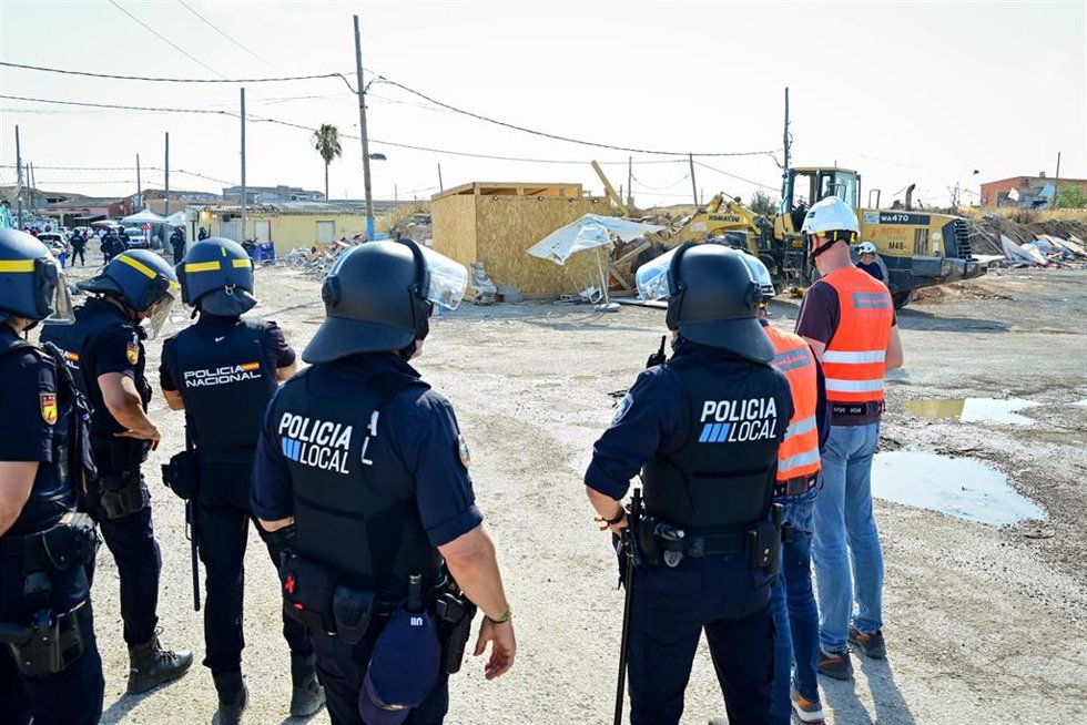 Archivo - Operativo policial en Son Banya