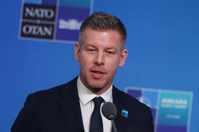 Archivo - July 8, 2026, Ankara, Turkey: Hungarian Prime Minister Peter Magyar attends a doorstep statements during the 2026 NATO Ankara Summit in Ankara, Turkiye, on July 8th, 2026.