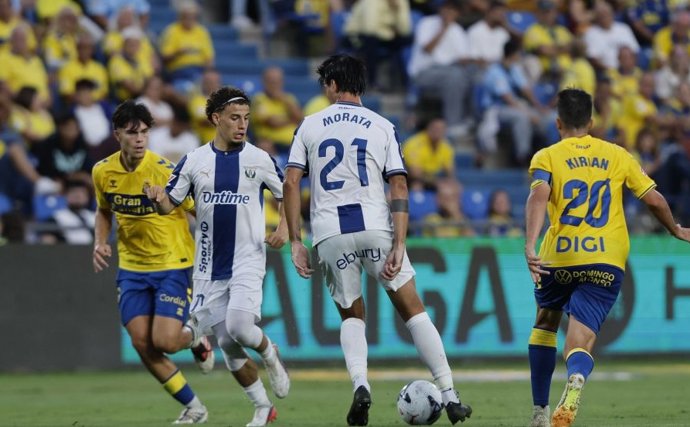 Alvaro Morata durante el UD Las Palmas-Leganés de LaLiga Hypermotion 26-27
