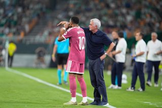 Jose Mourinho, head coach of Real Madrid, talk to Kylian Mbappe of Real Madrid CF during the Spanish league, LaLiga EA Sports, football match played between Real Betis and Real Madrid at La Cartuja stadium on September 4, 2026, in Sevilla, Spain.