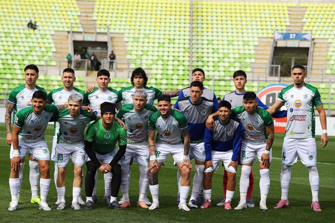 Futbol, Santiago Wanderers vs Deportes Puerto Montt Fecha 21, Liga de Ascenso 2026, El equipo de Deportes Puerto Montt, es fotografiado durante el partido contra Santiago Wanderers, por la Liga de Ascenso, disputado en el estadio Elias Figueroa Brander