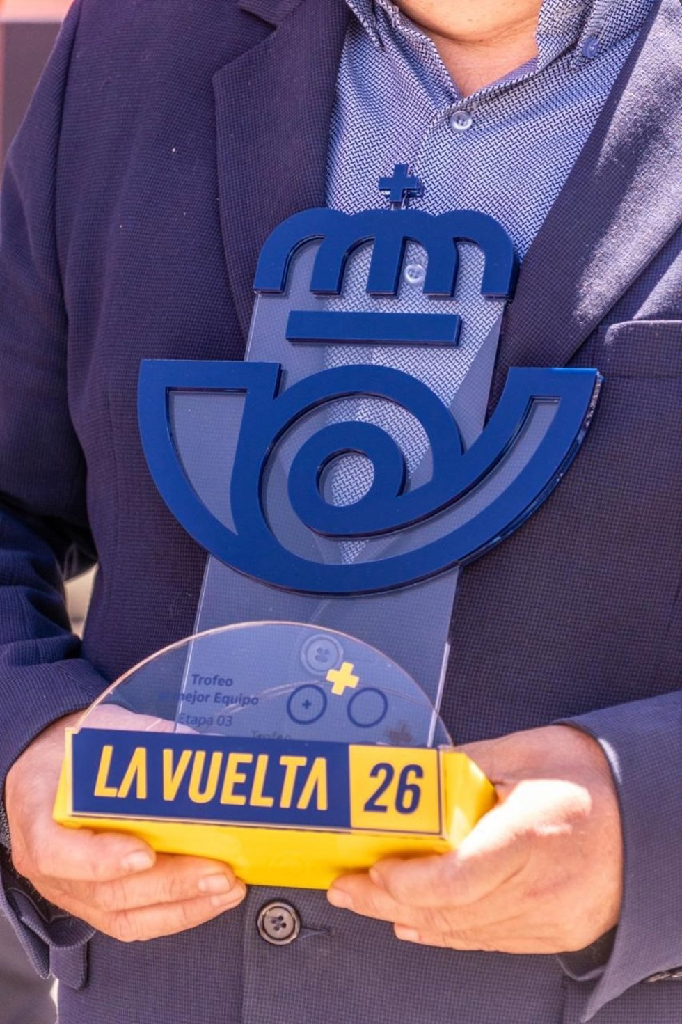 Imagen del Trofeo de Correos.