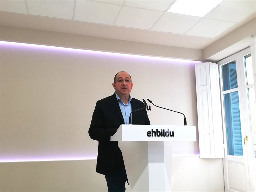 Archivo - El eurodiputado de EH Bildu Pernando Barrena.
