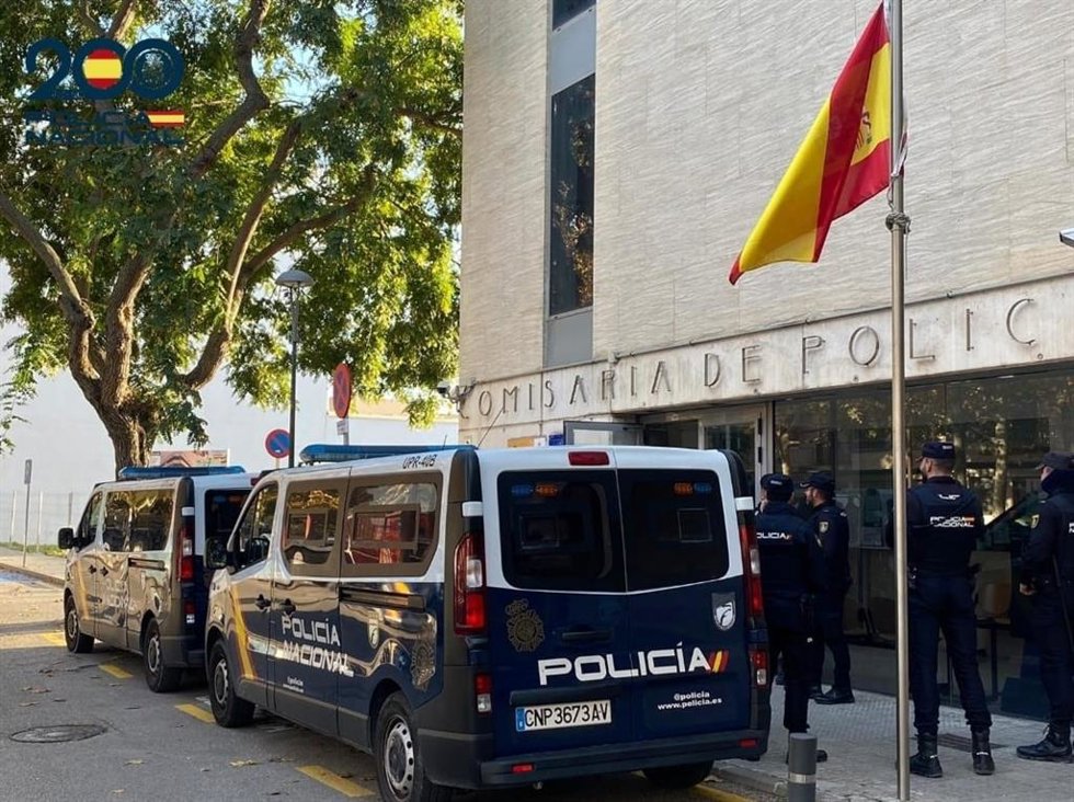 Prisión para un detenido por entrar en la casa de su expareja mientras esta dormía y agredirla en Manacor