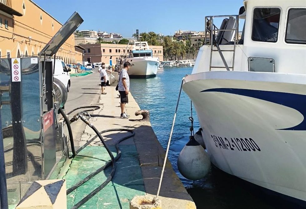 El Govern destina 750.000 euros a compensar el sobrecoste del gasóleo de la flota pesquera