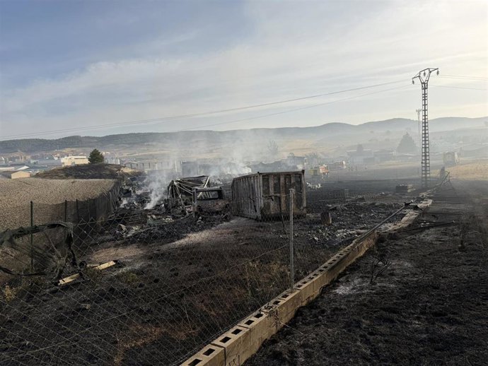 Incendio en el polígono Los Palancares en Cuenca