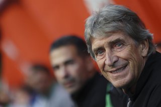 Archivo - Chile.- El Betis de Pellegrini ganó y selló histórica clasificación a Champions League