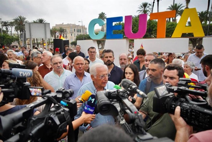Imagen del presidente de la Ciudad Autónoma de Melilla, Juan José Imbroda, en una declaración a los medios.