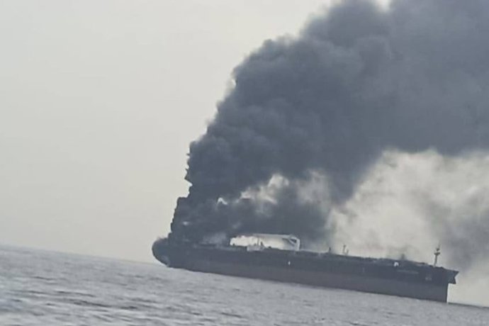 Petrolero atacado en el golfo Pérsico