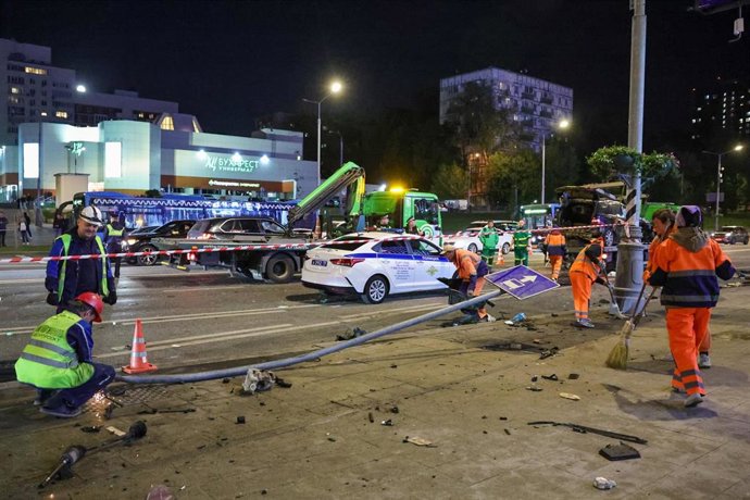 Archivo - Accidente de tráfico en Moscú