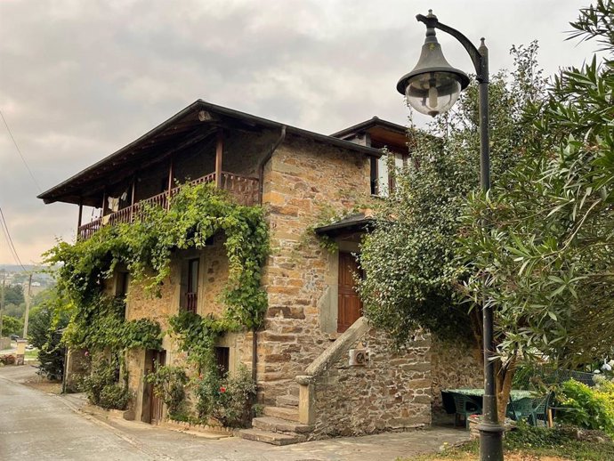 Archivo - Casa rural en Asturias.