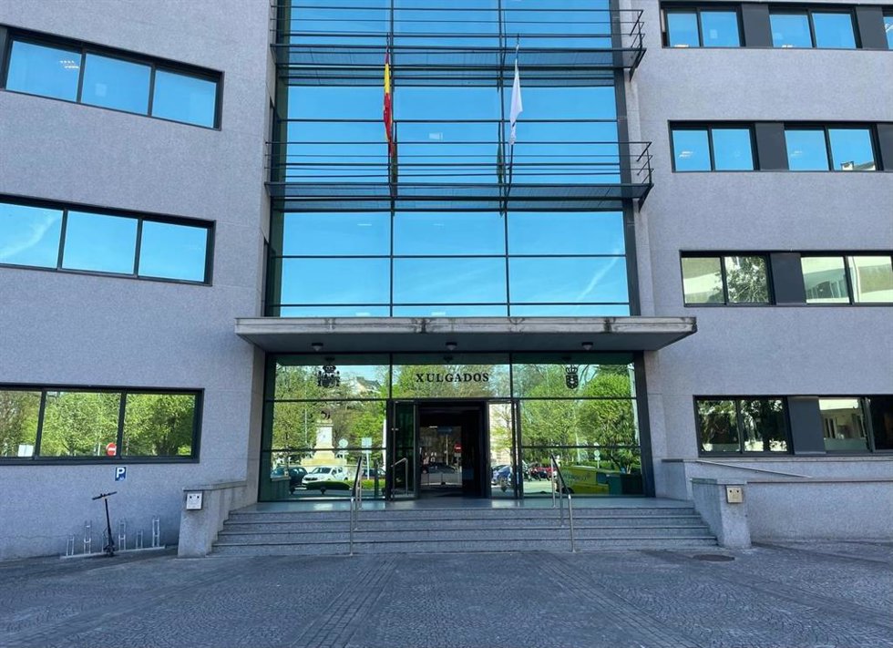 Archivo - Fachada del edificio del Juzgado de lo Penal número 2 de Lugo. En Lugo, a 8 de julio de 2024.