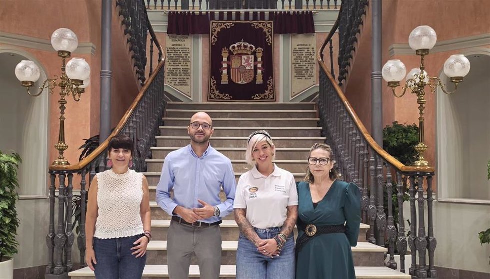 La estilista albaceteña Inma Liñán