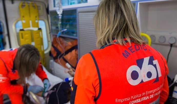 Un total de siete personas resultan heridas en un incendio en la cocina de un bar de Ciudad Jardín (Sevilla).