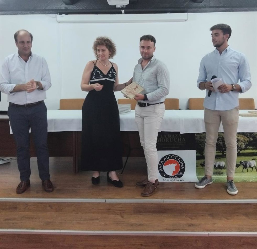 La entrega de premios de XLII Concurso-Subasta Nacional de la Raza Morucha en Salamanca.