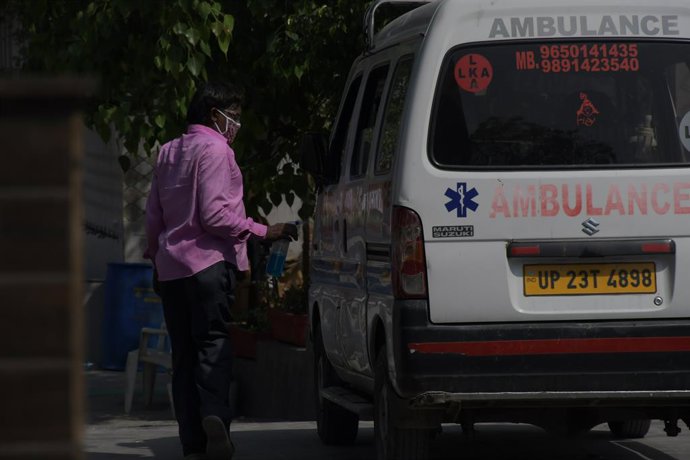 Archivo - Ambulància a Delhi (Índia) en una imatge d'arxiu