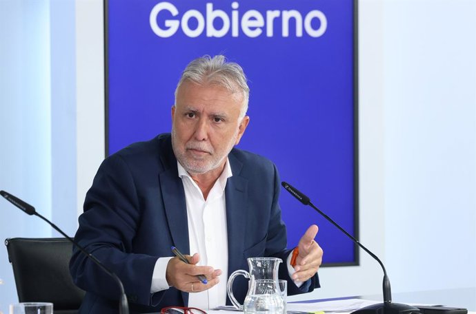 El ministre de Política Territorial i Memòria Democràtica, Ángel Víctor Torres; durant la roda de premsa posterior al Consell de Ministres, en el Palau de la Moncloa, a 1 de setembre del 2026, a Madrid (Espanya). 