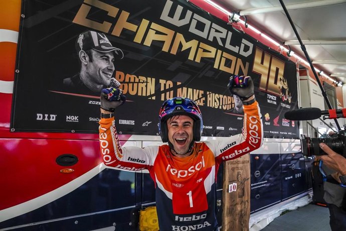 El piloto español de trial Toni Bou gana su 40º Mundial.