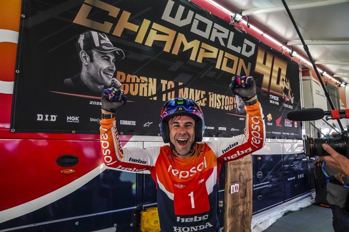 El piloto español de trial Toni Bou gana su 40º Mundial.