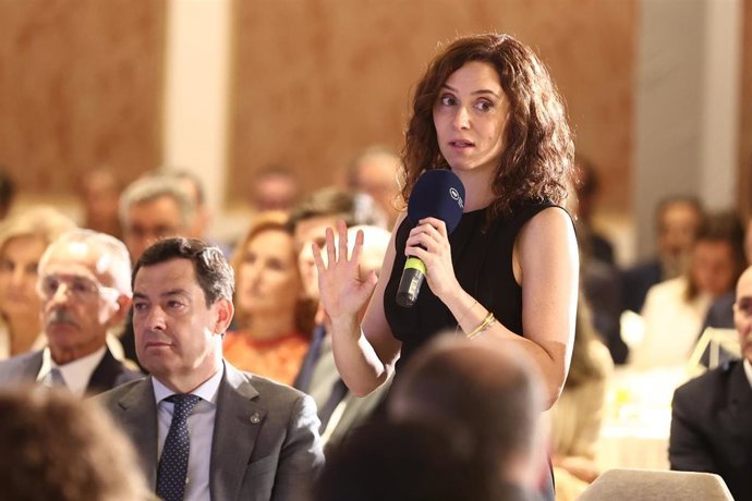 La presidenta de la Comunidad de Madrid, Isabel Díaz Ayuso, durante un desayuno informativo de Fórum Europa, en el Four Seasons Hotel Madrid, a 7 de septiembre de 2026, en Madrid (España).