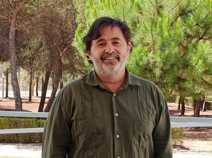 Óscar Toro