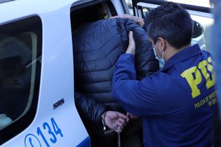 Archivo - Chile.- Operación "La Patrona": Cayeron cinco colombianos autores de violentos asaltos